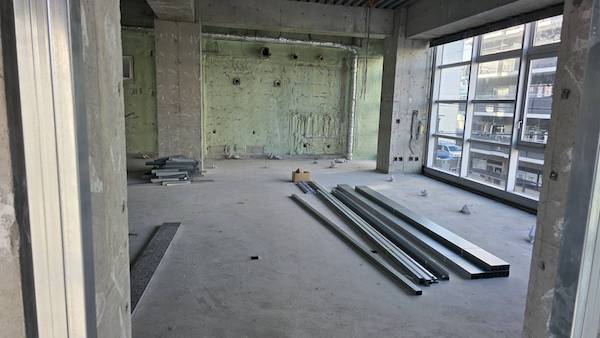 工事の進捗 👷 クリニックになる予定の場所の様子