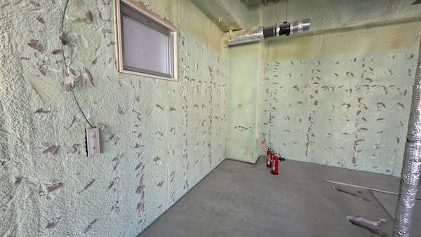 工事の進捗 👷 クリニックになる予定の場所の様子