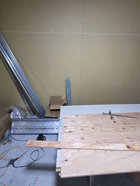 工事の進捗 👷 <br>1階の診察室の様子です